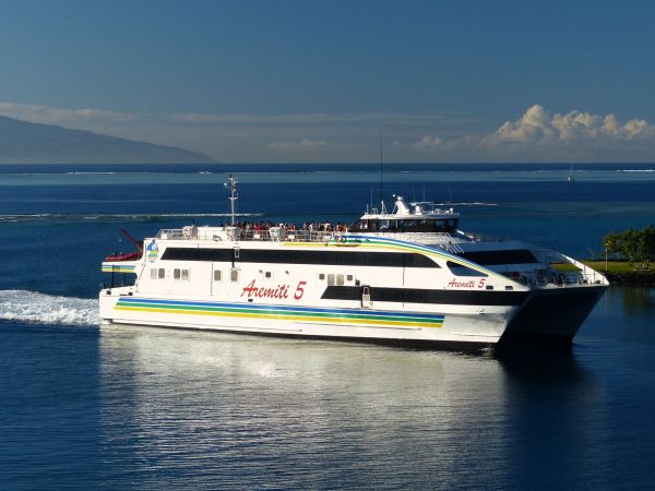 Quels itinéraires de croisière sont les meilleurs pour découvrir la culture et les traditions de la Polynésie?